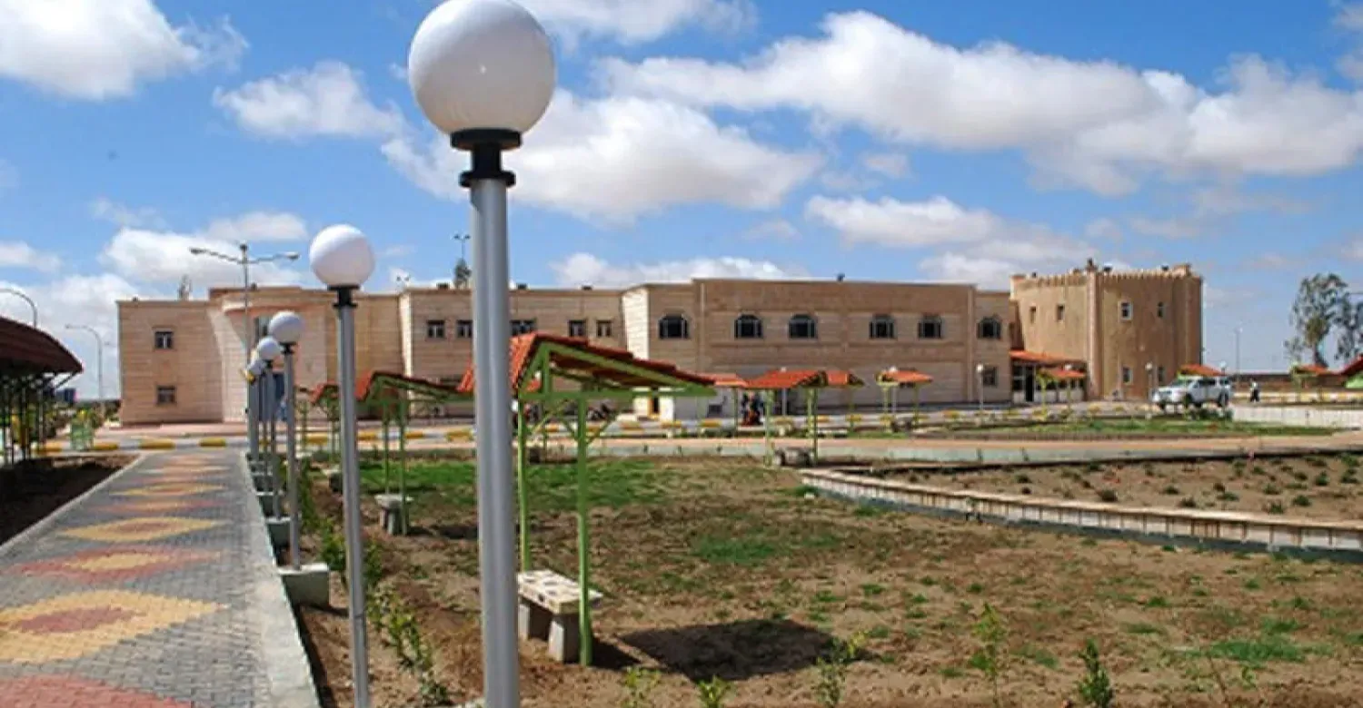 جامعة الأنبار تحتفل بتخرج طلبتها في الهواء الطلق